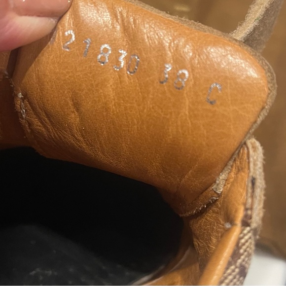 Gucci leather velcro sneakers 38c - Picture 4 of 7